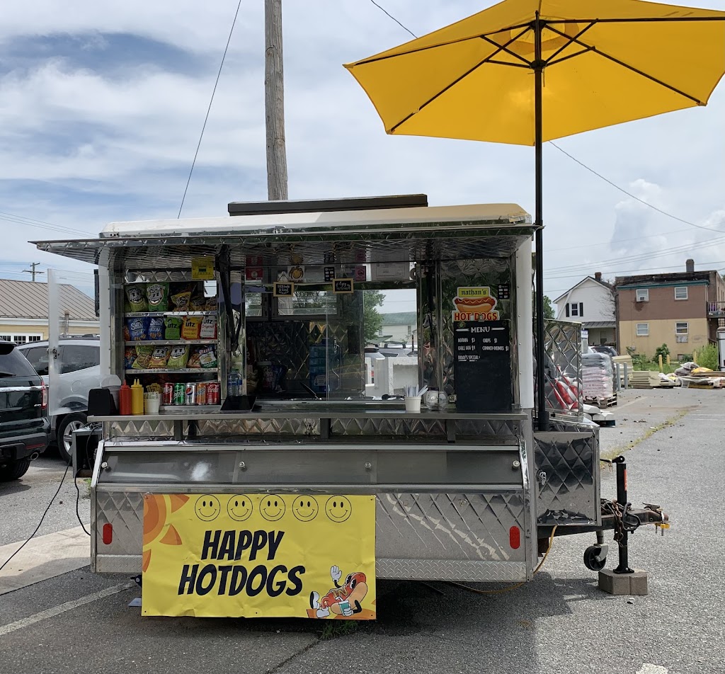 Happy Hotdogs | meal takeaway | 703 N Royal Ave, Front Royal, VA 22630, USA | 5402529828 OR +1 540-252-9828