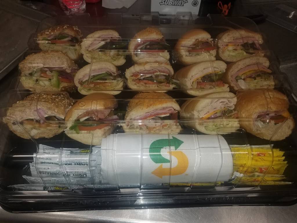 Subway | meal takeaway | 4798 Auburn Way N Suite 102, Auburn, WA 98002, USA | 2538544470 OR +1 253-854-4470