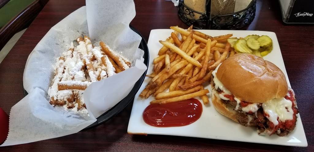 Costellos Pizza & Wings | restaurant | 1 Farm Rd, Woodbine, NJ 08270, USA | 6097010440 OR +1 609-701-0440