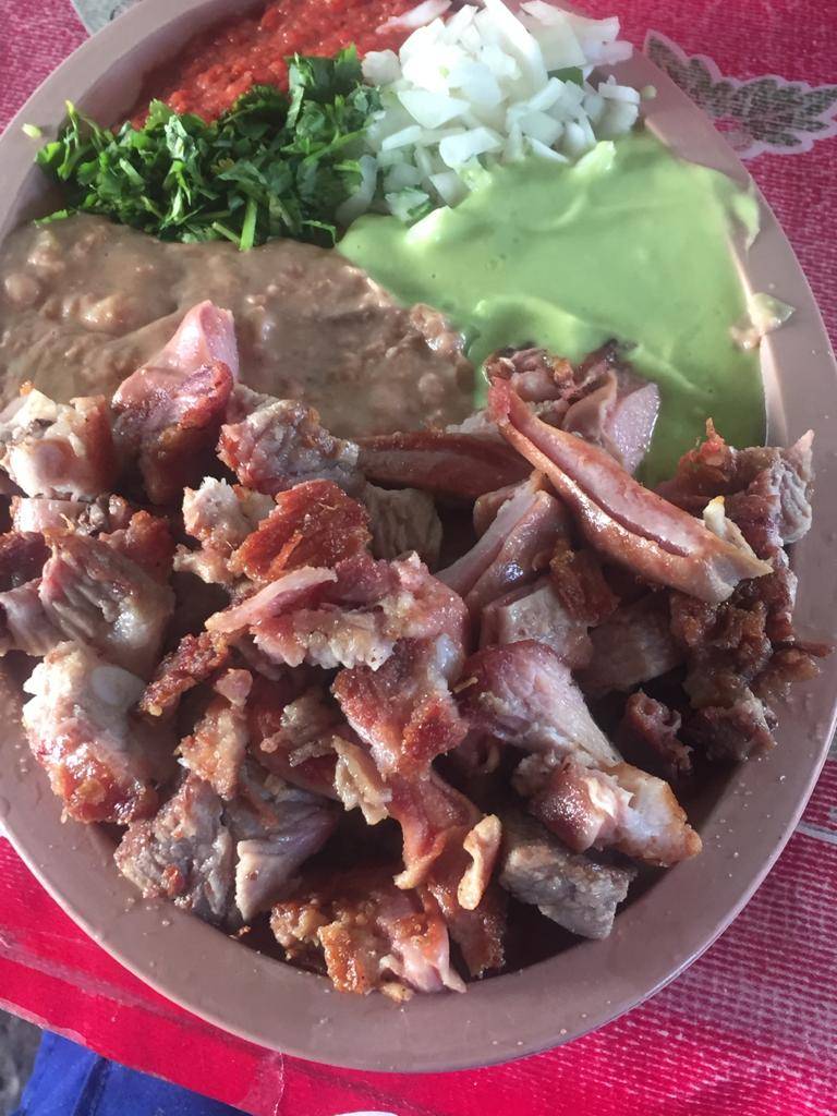 Carnitas Avalos | restaurant | Calle José Haros Aguilar 1486, Constitución (Ampl. Constitución), 22710 Rosarito, B.C., Mexico | 016611080379 OR +52 661 108 0379