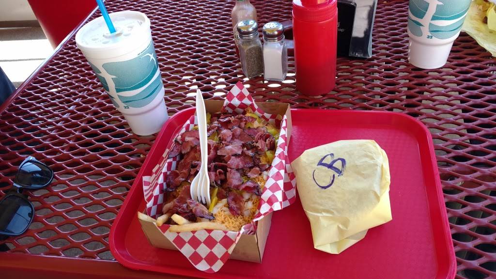 Shoestring | restaurant | 1320 Broadway, Placerville, CA 95667, USA | 5306227125 OR +1 530-622-7125