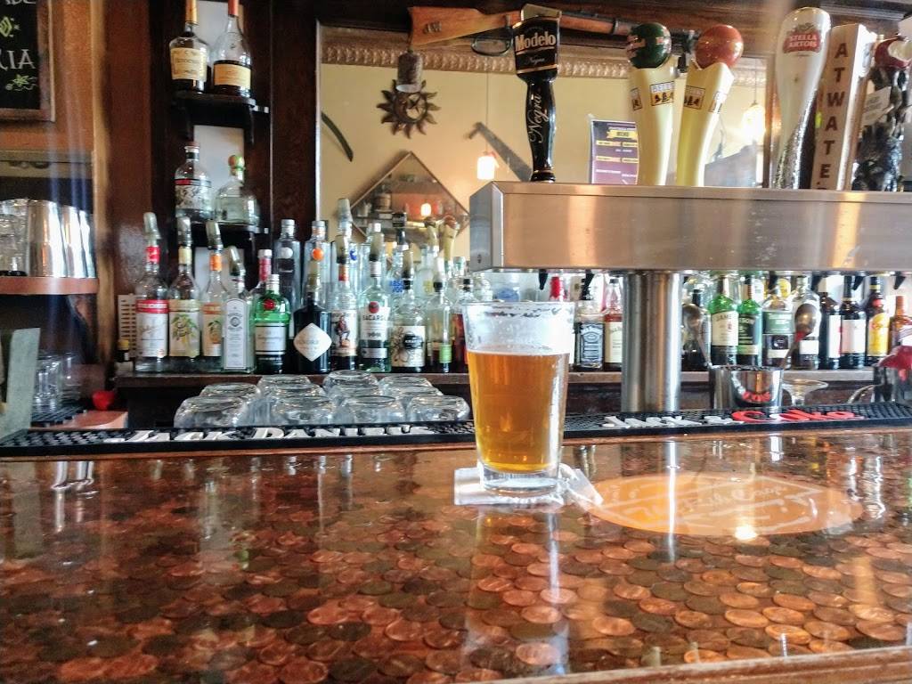 The Rib Cage Smokehouse & Bar | restaurant | 2214 Lee Rd, Cleveland Heights, OH 44118, USA | 2163217427 OR +1 216-321-7427