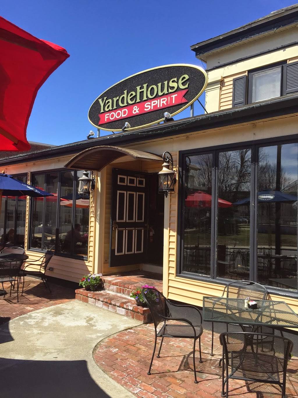 Yarde Tavern South Hadley | restaurant | 3 Hadley St, South Hadley, MA 01075, USA | 4133154339 OR +1 413-315-4339