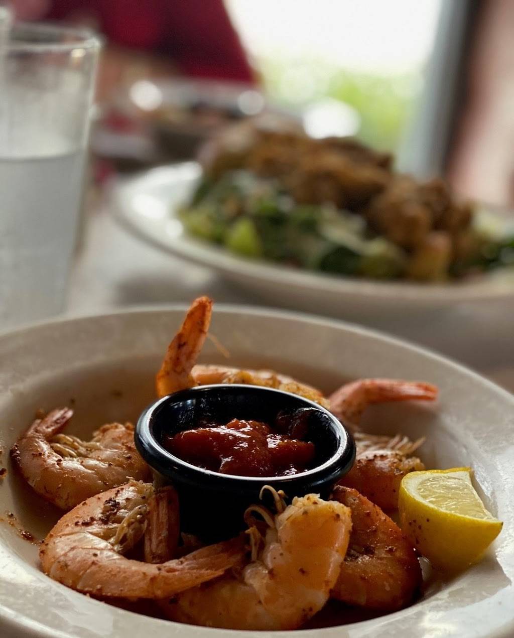 California Dreaming | restaurant | 1 Ashley Point Dr, Charleston, SC 29407, USA | 8437661644 OR +1 843-766-1644