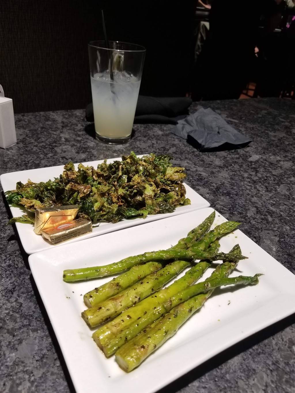 Black Rock Bar & Grill | restaurant | 5001 Monroe St, Toledo, OH 43623, USA | 4197207620 OR +1 419-720-7620