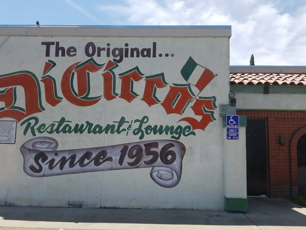 Di Ciccos Italian Restaurant | restaurant | 144 N Blackstone Ave, Fresno, CA 93701, USA | 5592377054 OR +1 559-237-7054