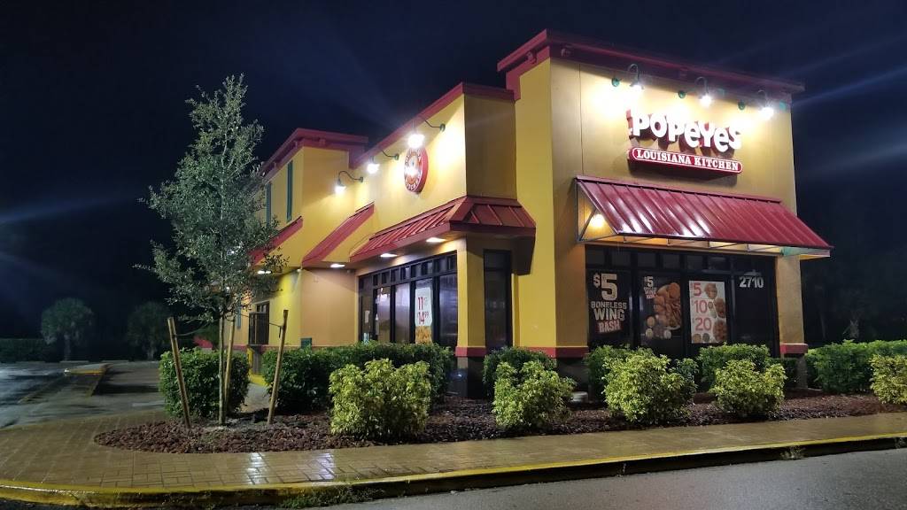 Popeyes Louisiana Kitchen | restaurant | 2710 Lee Blvd, Lehigh Acres, FL 33971, USA | 9413683342 OR +1 941-368-3342