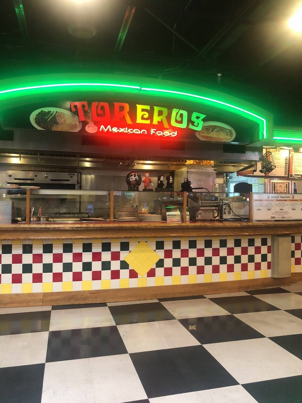 Toreros Taqueria | restaurant | TAQUERIA – Crossroads, 15600 NE 8th St, Bellevue, WA 98008, USA | 4256447710 OR +1 425-644-7710