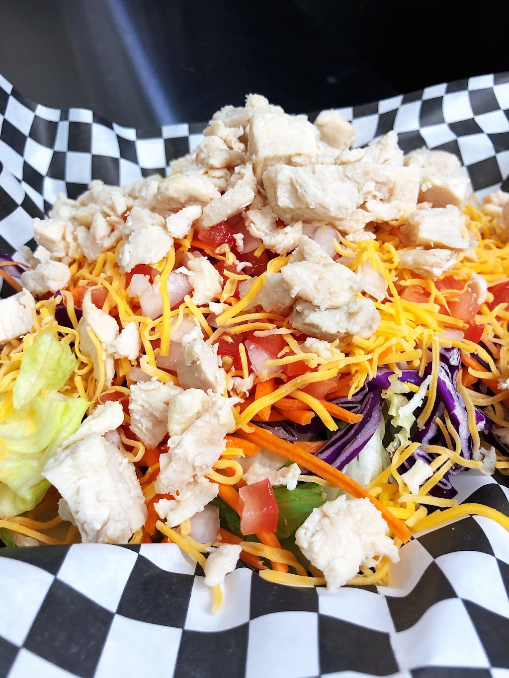 The Shack Hamburgers | restaurant | 321 Comanche St, Garber, OK 73738, USA | 5802298035 OR +1 580-229-8035