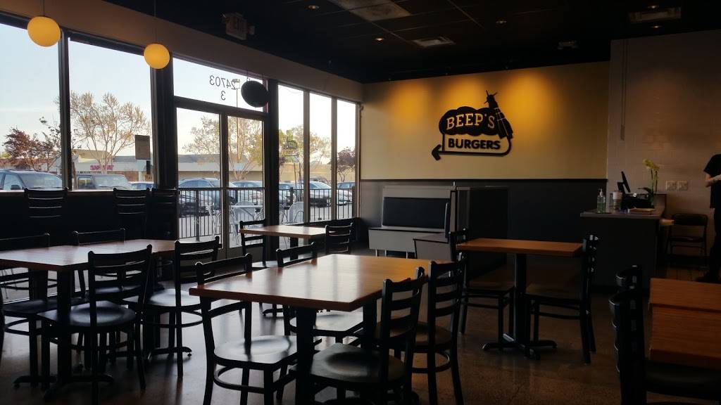 Beeps Burgers | restaurant | 24703 Amador St, Hayward, CA 94544, USA | 5104703022 OR +1 510-470-3022