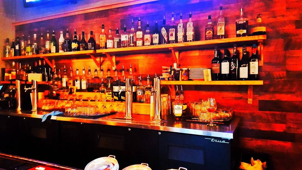 The Smiling Bison - Sanford | restaurant | 107 Magnolia Ave, Sanford, FL 32771, USA | 4079156086 OR +1 407-915-6086