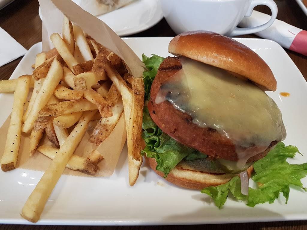 TGI Fridays | meal takeaway | 449 Opry Mills Dr, Nashville, TN 37214, USA | 6159707437 OR +1 615-970-7437