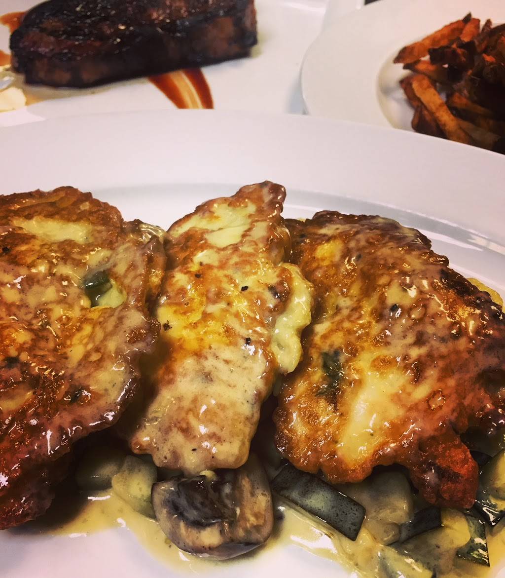 Vallozzis Restaurant | restaurant | 855 Georges Station Rd, Greensburg, PA 15601, USA | 7248367663 OR +1 724-836-7663