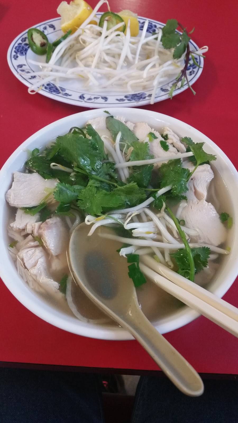 Phở Bolsa Restaurant | restaurant | 5815 Stockton Blvd # A, Sacramento, CA 95824, USA | 9164517985 OR +1 916-451-7985