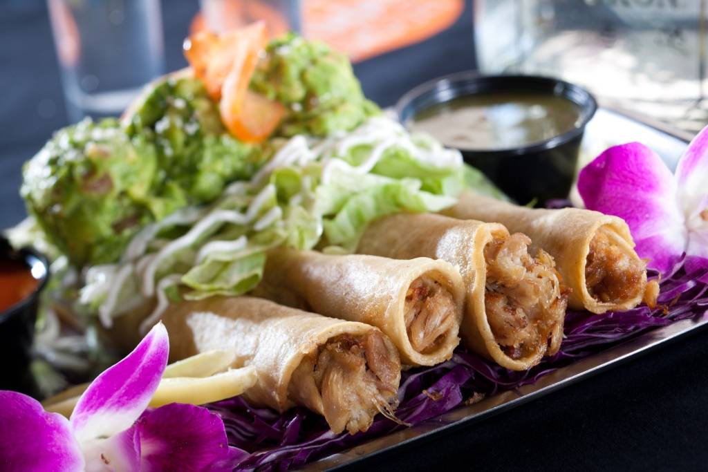 Besame Tacos | restaurant | 1842 W Washington Blvd, Los Angeles, CA 90007, USA | 2136103321 OR +1 213-610-3321