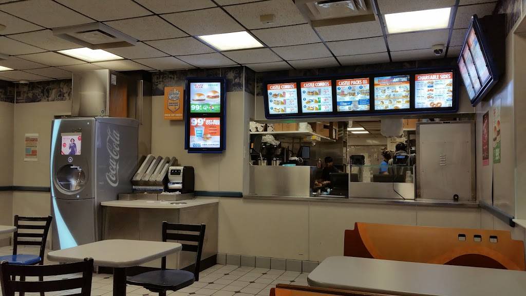 White Castle | restaurant | 11120 New Halls Ferry Road, Florissant, MO 63033, USA | 3148311666 OR +1 314-831-1666
