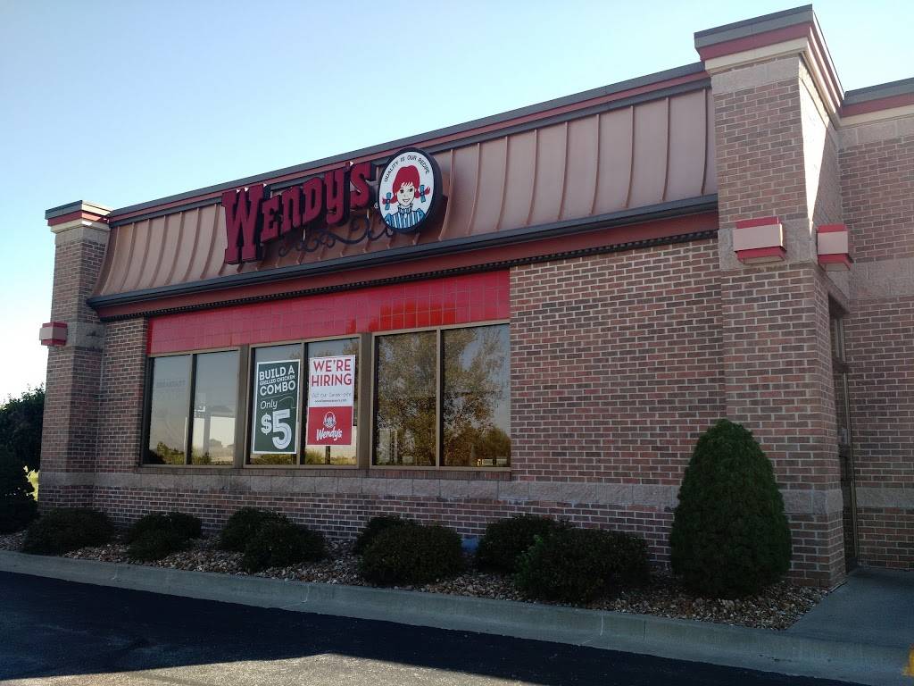 Wendys | restaurant | 9800 NW Prairie View Rd, Kansas City, MO 64153, USA | 8168809480 OR +1 816-880-9480