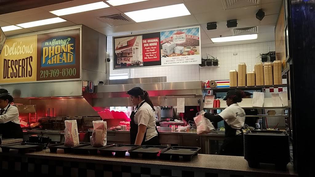 Portillos Hot Dogs | meal takeaway | 555 E 81st Ave, Merrillville, IN 46410, USA | 2197698300 OR +1 219-769-8300