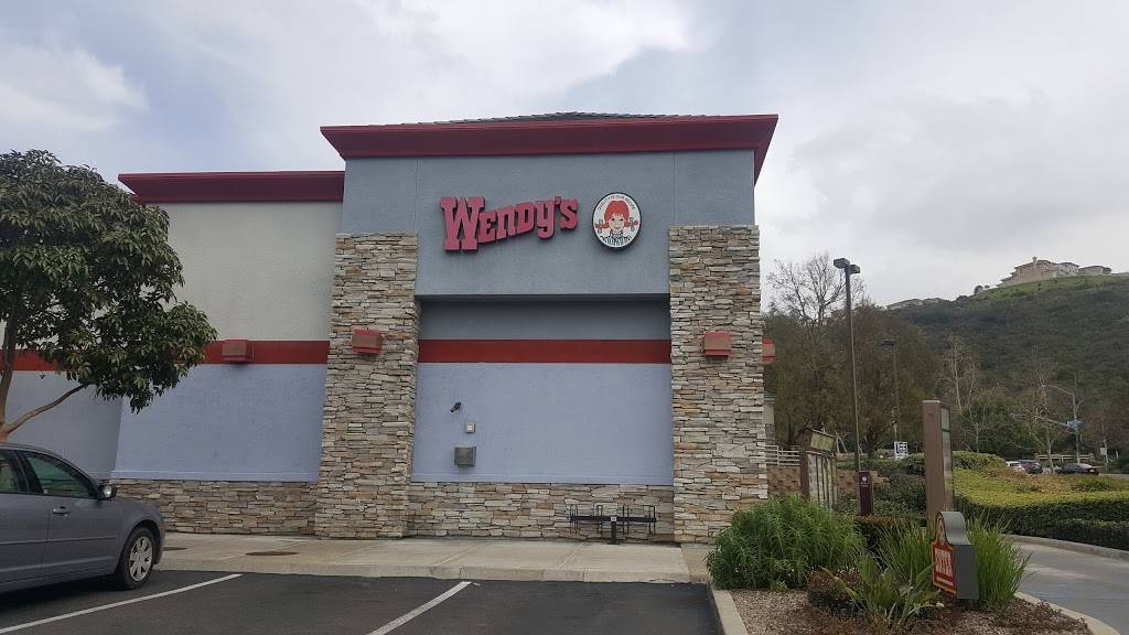 Wendys | restaurant | 10196 Scripps Poway Pkwy, San Diego, CA 92131, USA | 8585492641 OR +1 858-549-2641