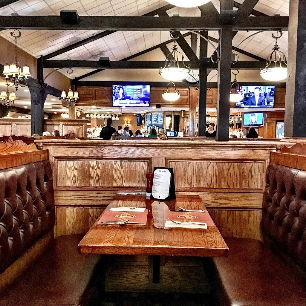 Puritan Backroom Restaurant | restaurant | 245 Hooksett Rd, Manchester, NH 03104, USA | 6036696890 OR +1 603-669-6890