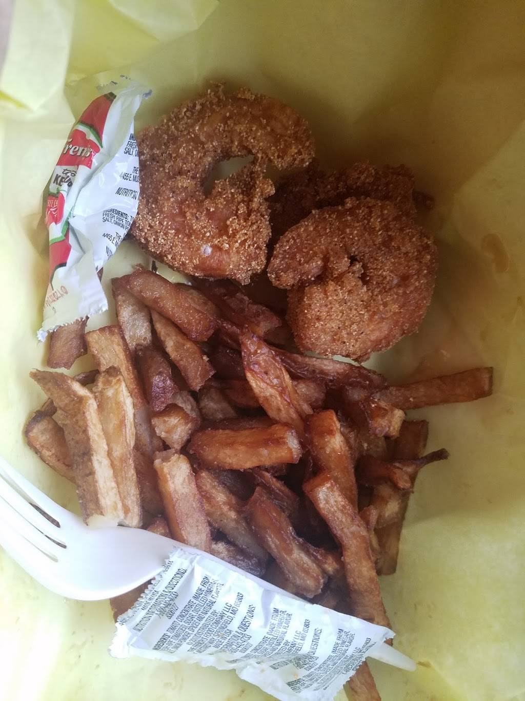 The Lunchroom | restaurant | 305 E Saner Ave, Dallas, TX 75216, USA | 4699414100 OR +1 469-941-4100