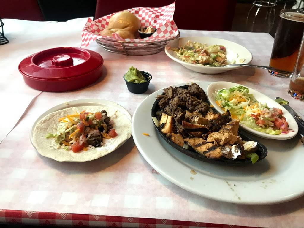 Mannys Chophouse - Kissimmee | restaurant | 8520 W Irlo Bronson Memorial Hwy, Kissimmee, FL 34747, USA | 4073968880 OR +1 407-396-8880