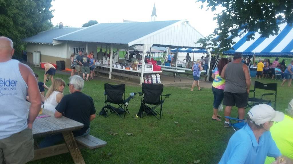 Gouglersville Fire Co. Social Quarters | restaurant | 9221, 475 Mohns Hill Rd, Reading, PA 19608, USA | 6107772449 OR +1 610-777-2449