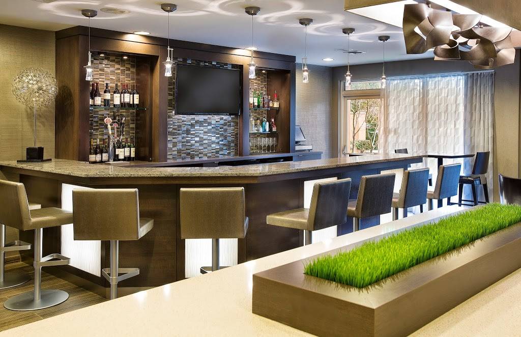 Courtyard by Marriott Seattle North/Lynnwood Everett | restaurant | 4220 Alderwood Mall Blvd, Lynnwood, WA 98036, USA | 4256700500 OR +1 425-670-0500