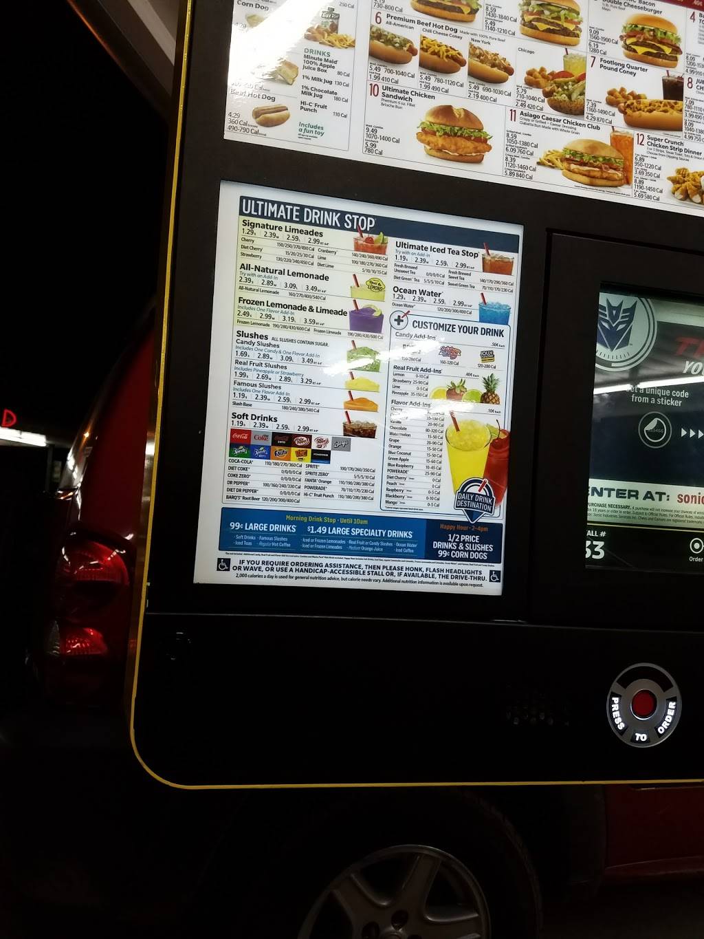 Sonic Drive-In | restaurant | 524 W Main St, Lebanon, TN 37087, USA | 6154493034 OR +1 615-449-3034