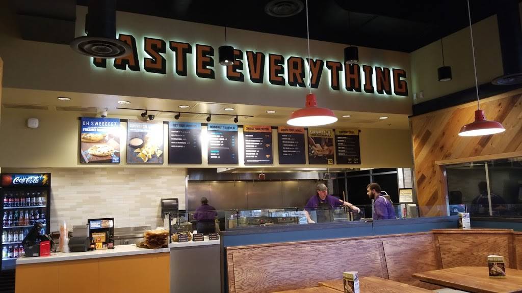 QDOBA Mexican Eats | restaurant | 3014 S Rochester Rd S, Rochester Hills, MI 48307, USA | 2488443668 OR +1 248-844-3668