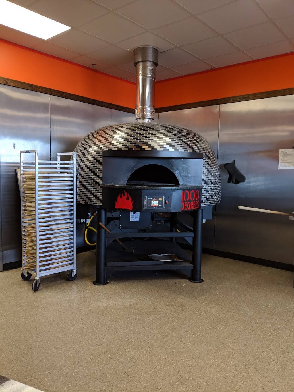 1000 Degrees Pizza Salad Wings | restaurant | 32427 Gratiot Ave, Roseville, MI 48066, USA | 5868790795 OR +1 586-879-0795