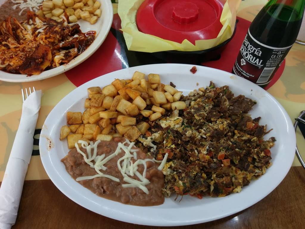 Taqueria El Toro | restaurant | 4000 E Belknap St, Haltom City, TX 76111, USA | 8178315003 OR +1 817-831-5003