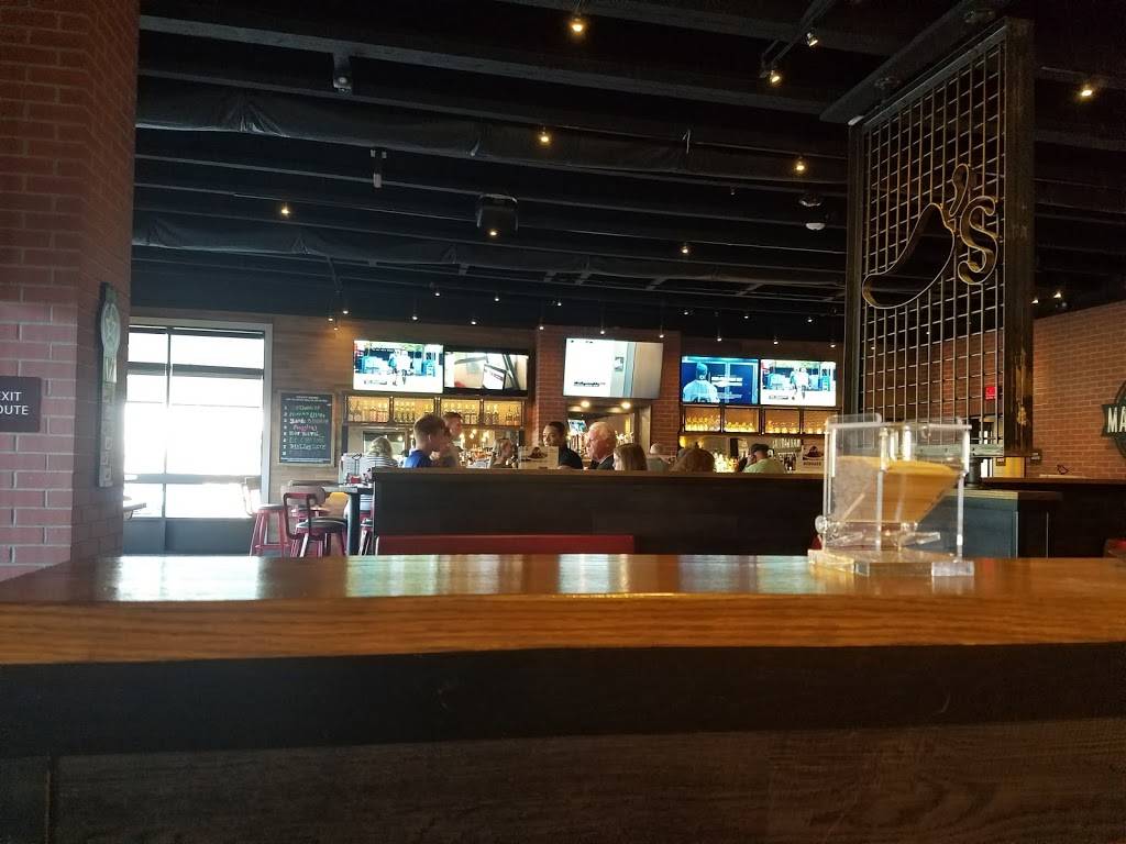 Chilis Grill & Bar | restaurant | 4750 Edgmont Ave, Brookhaven, PA 19015, USA | 4844803442 OR +1 484-480-3442