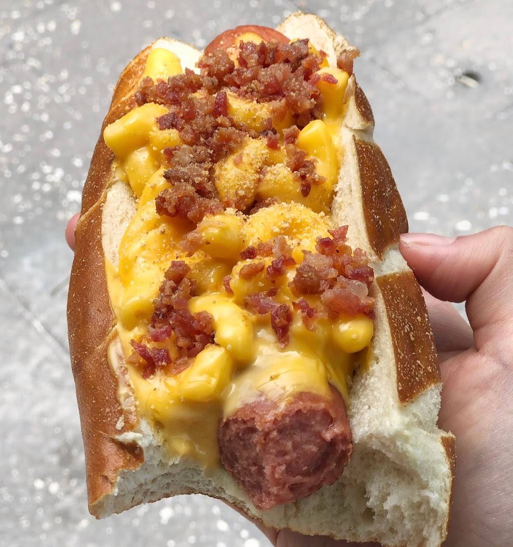 Avalunch | restaurant | 2902 Osceola Pkwy, Orlando, FL 32830, USA | 4079393463 OR +1 407-939-3463