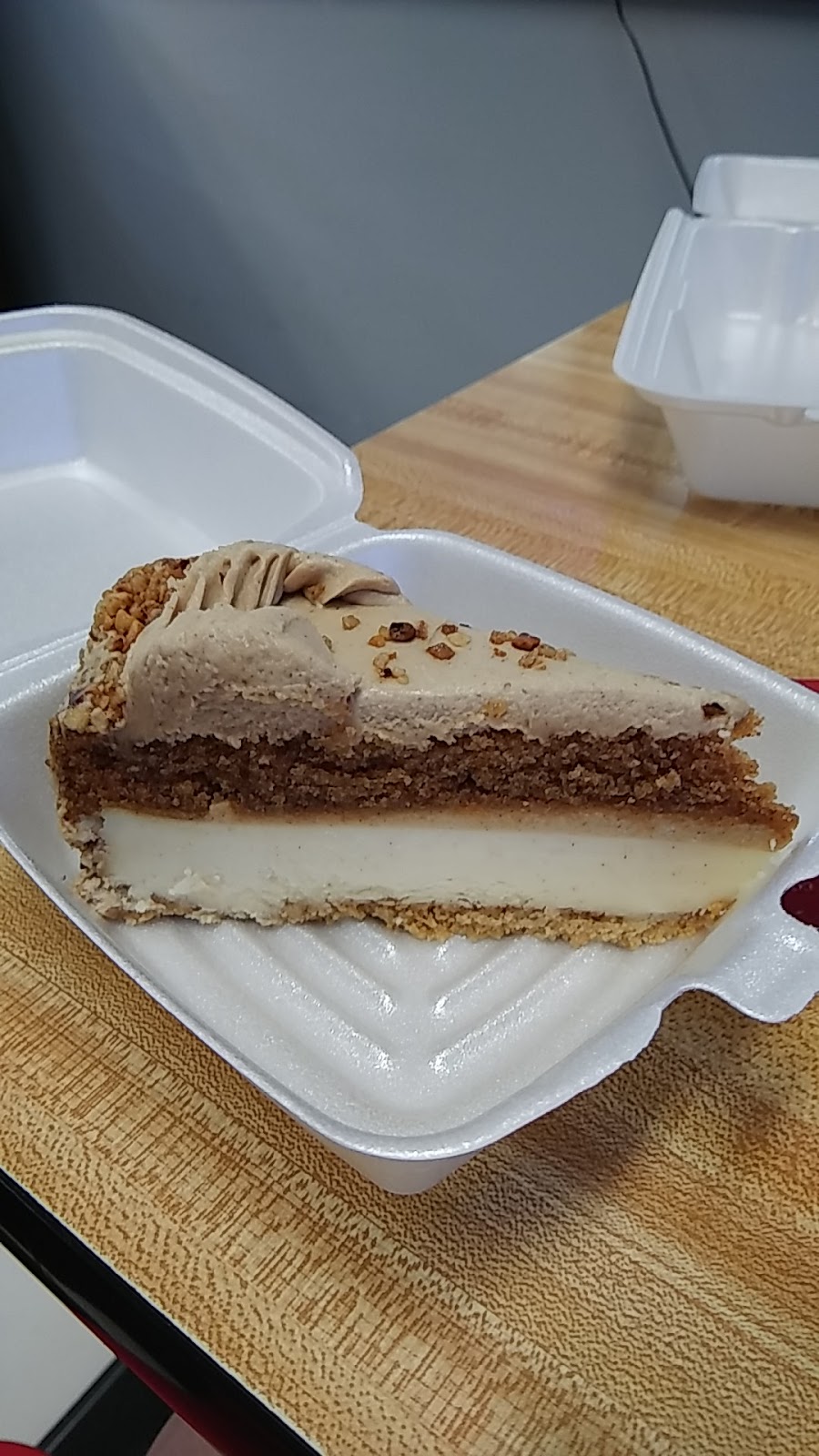 Hank & Kates | cafe | 1417 Central Blvd, Bull Shoals, AR 72619, USA | 8704454433 OR +1 870-445-4433