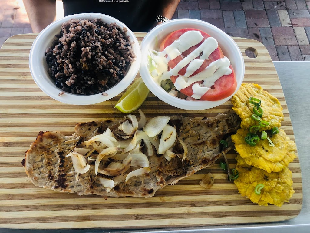 Bistro Truck | restaurant | 900 E 49th St, Hialeah, FL 33013, USA | 3057723690 OR +1 305-772-3690