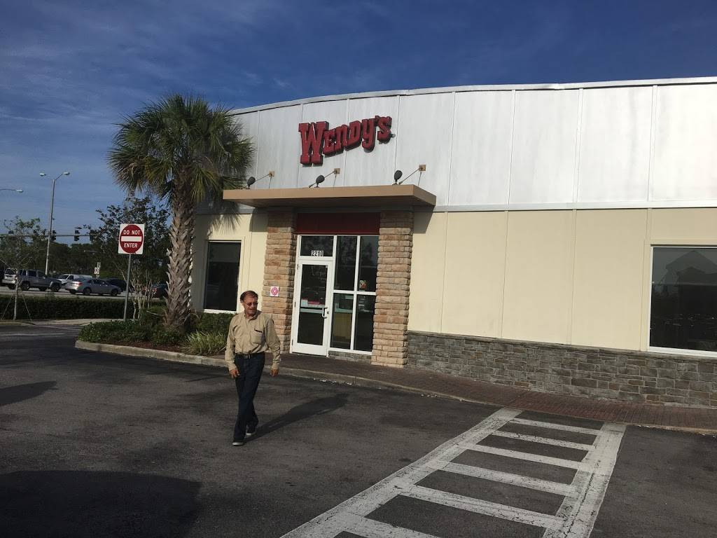 Wendys | restaurant | 2210 SW Gatlin Blvd, Port St. Lucie, FL 34953, USA | 7728716109 OR +1 772-871-6109