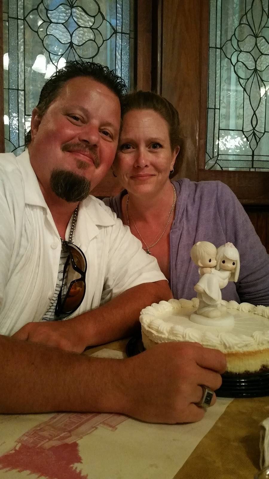 NoNo’s Supper Club | restaurant | 3498 WI-33, Newburg, WI 53060, USA | 2626756960 OR +1 262-675-6960