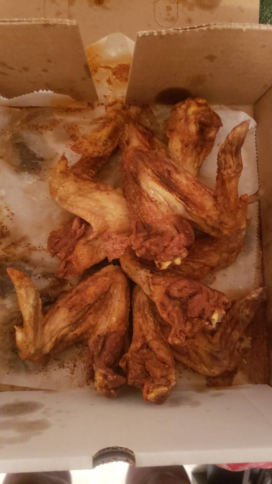 Grand Central Pizza | restaurant | 601 Scenery Dr, Elizabeth, PA 15037, USA | 4127512001 OR +1 412-751-2001