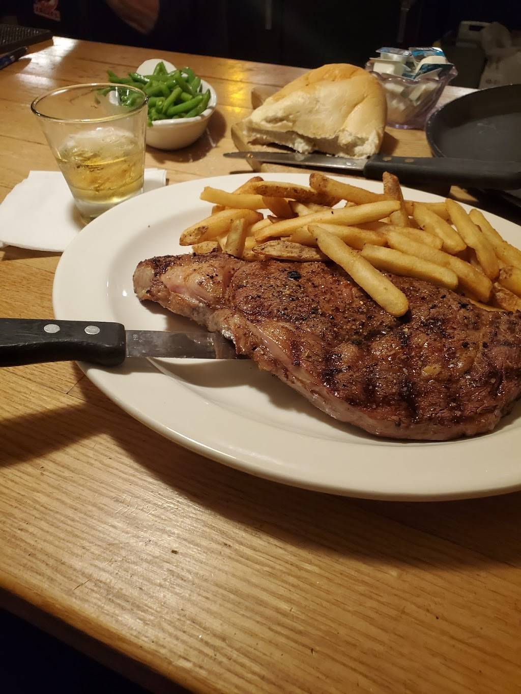 Toonies Fish & Steak House | restaurant | 216 N Bridge St, Bellaire, MI 49615, USA | 2315338513 OR +1 231-533-8513