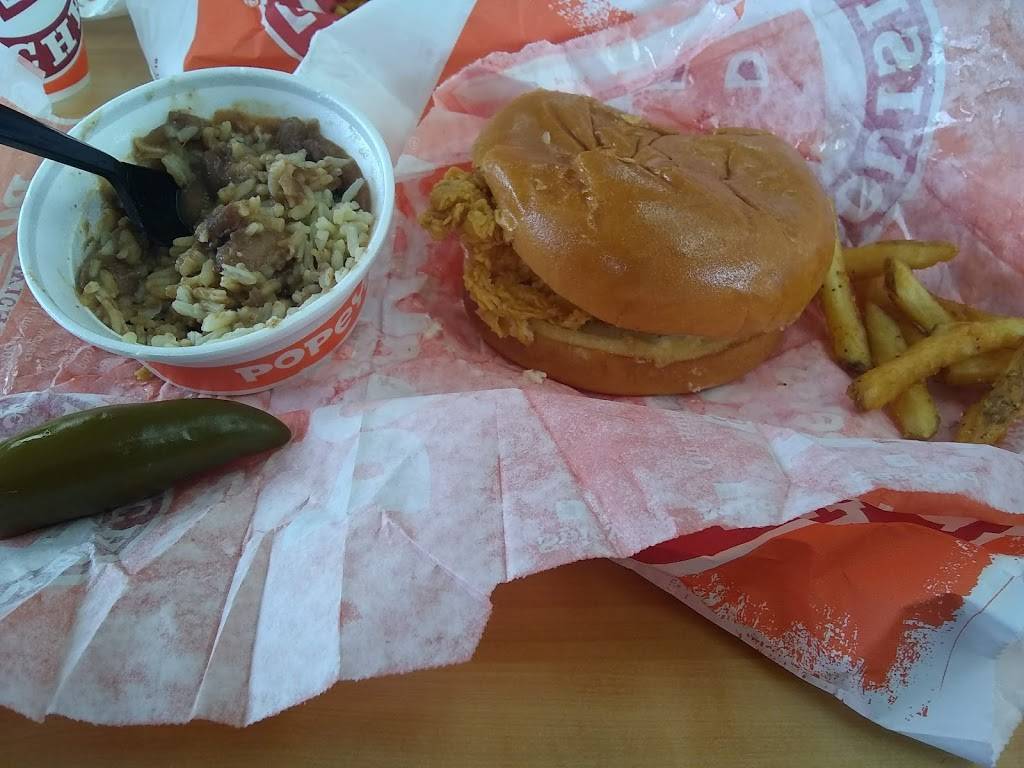 Popeyes Louisiana Kitchen | restaurant | 324 W Northside Dr, Jackson, MS 39206, USA | 6019811047 OR +1 601-981-1047