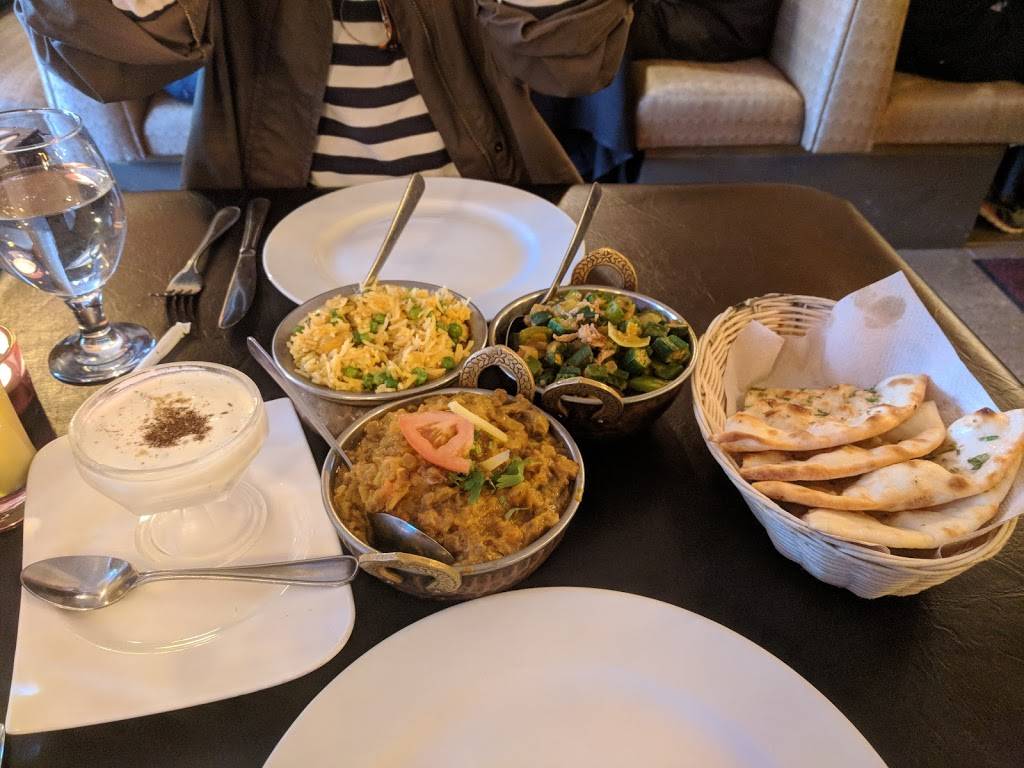 Tandoori Knight | restaurant | 511 Dundas St, Woodstock, ON N4S 1C4, Canada | 5192909020 OR +1 519-290-9020