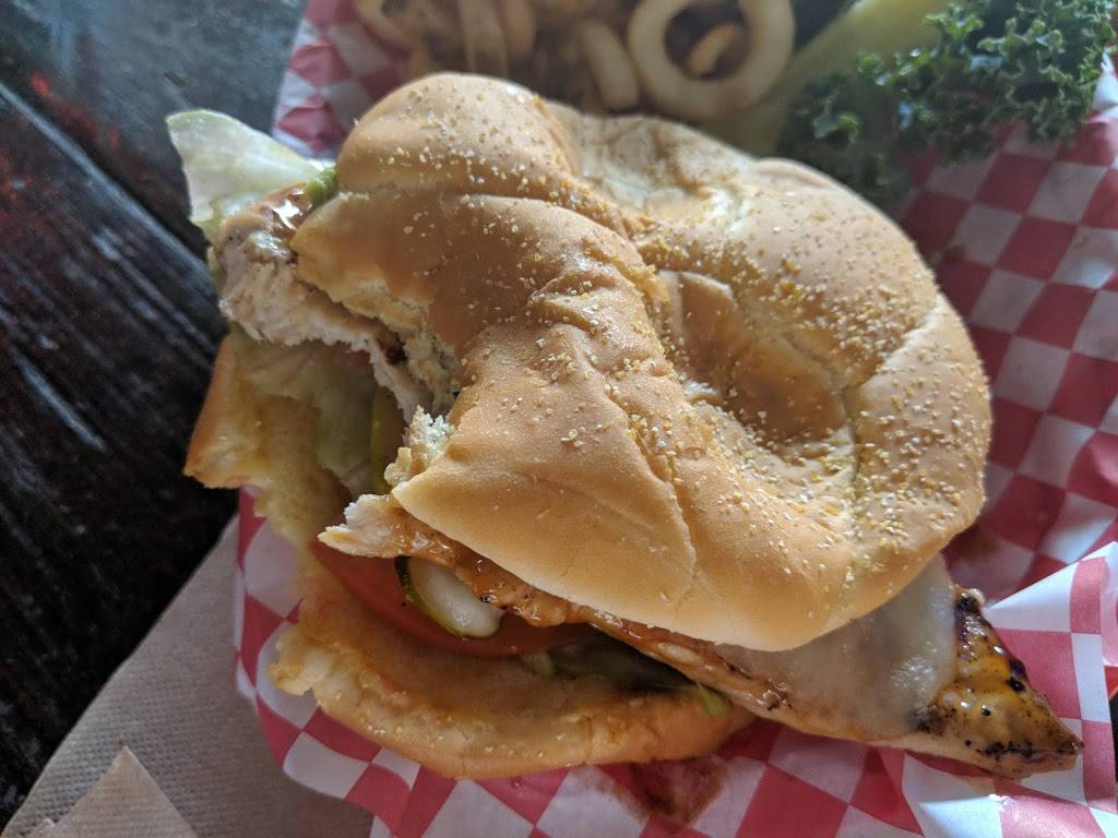 Madison Bear Garden | restaurant | 316 W 2nd St, Chico, CA 95928, USA | 5308911639 OR +1 530-891-1639