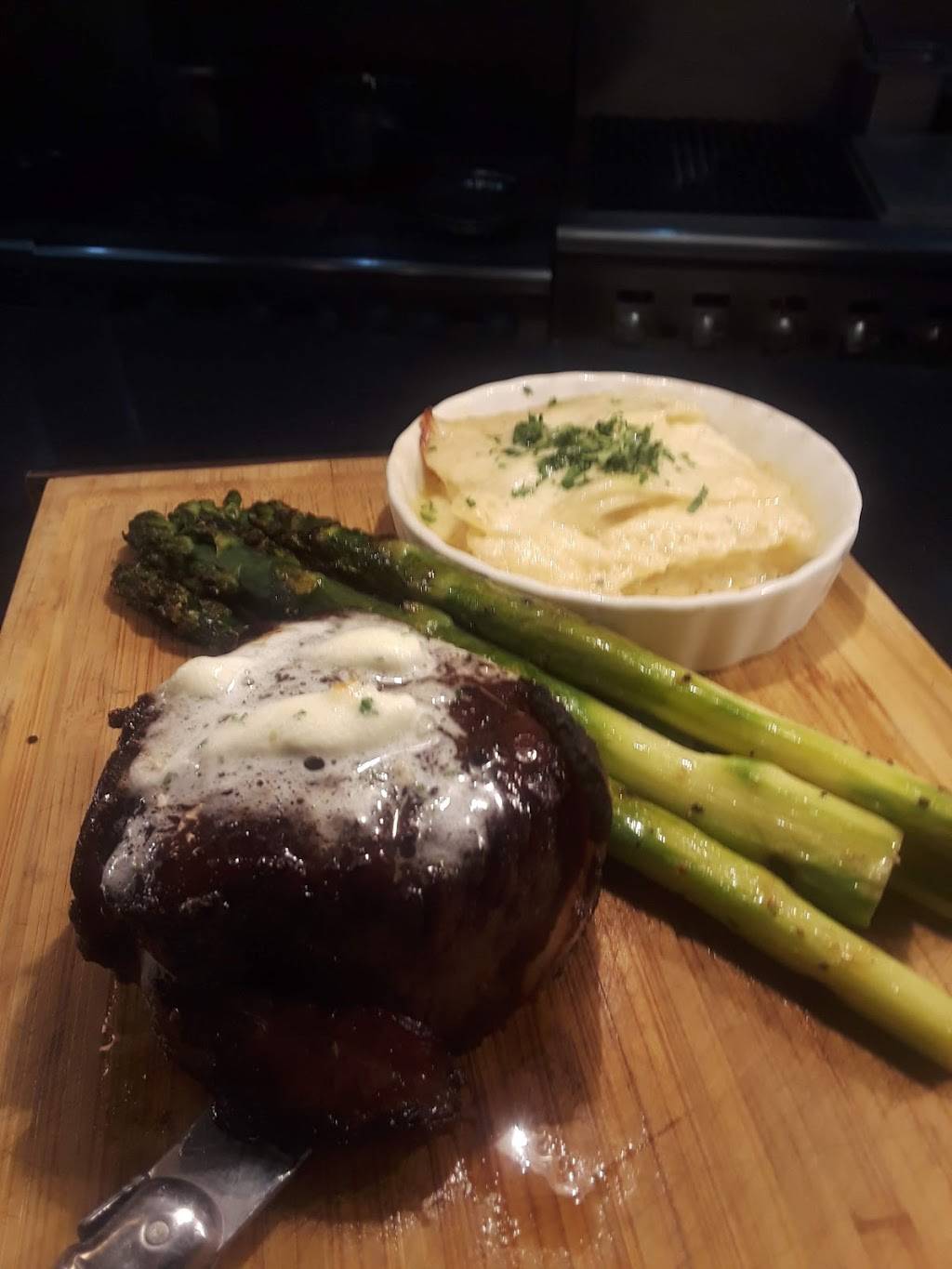 Vertical Wine Bistro | night club | 70 N Raymond Ave, Pasadena, CA 91103, USA | 6267953999 OR +1 626-795-3999