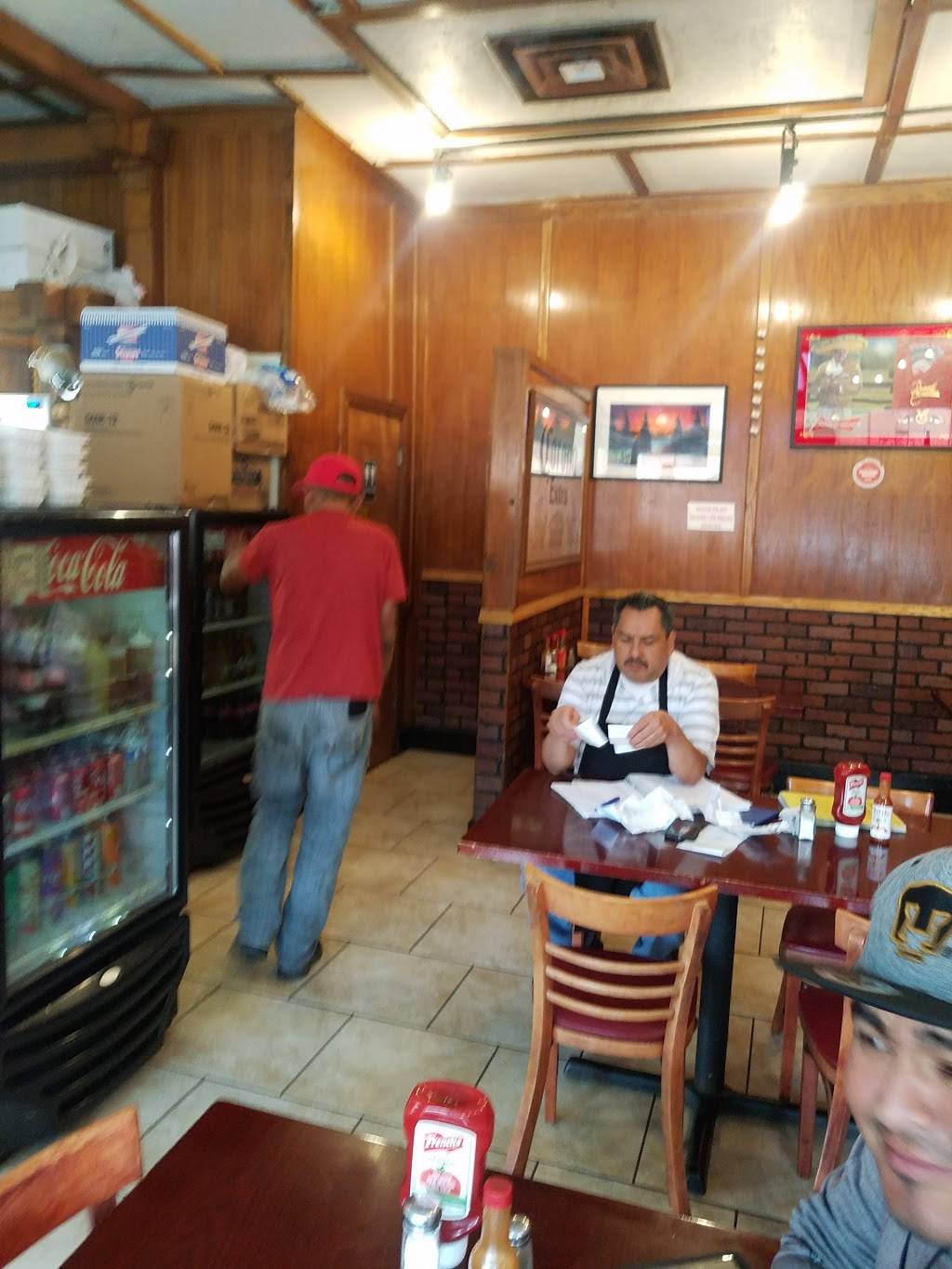 Los Pinos | restaurant | 2019 Pacific Ave, Santa Cruz, CA 95060, USA | 8314252554 OR +1 831-425-2554