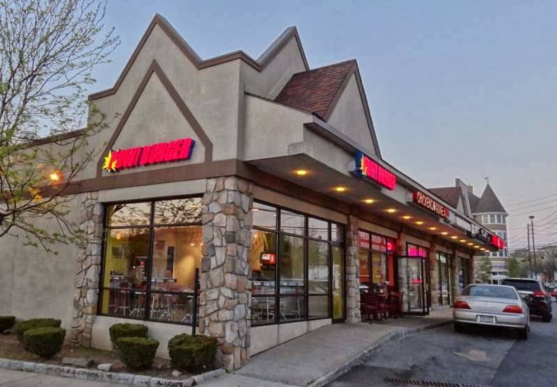 POW BURGER! NEW ROCHELLE | restaurant | 211 Main St, New Rochelle, NY 10801, United States | 9147407375 OR +1 914-740-7375