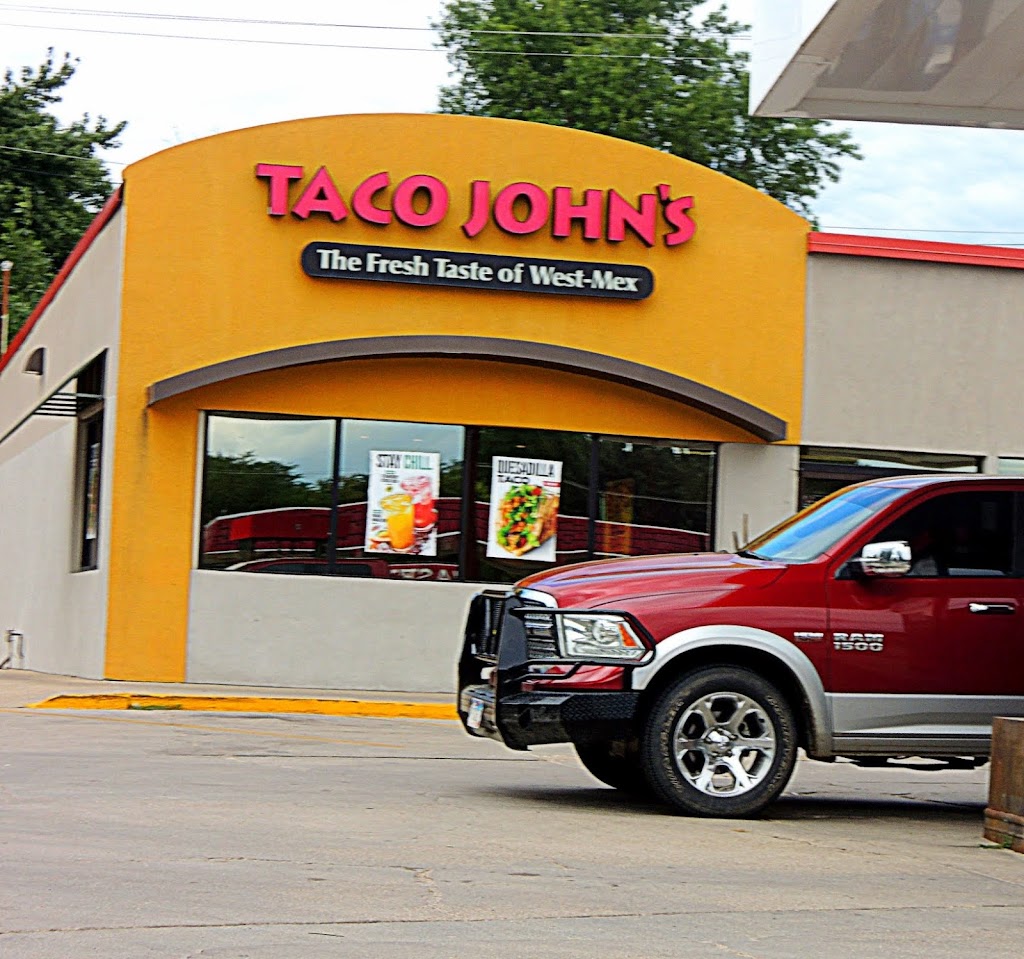 Taco Johns | restaurant | 1002 E Douglas St, ONeill, NE 68763, USA | 4023363421 OR +1 402-336-3421