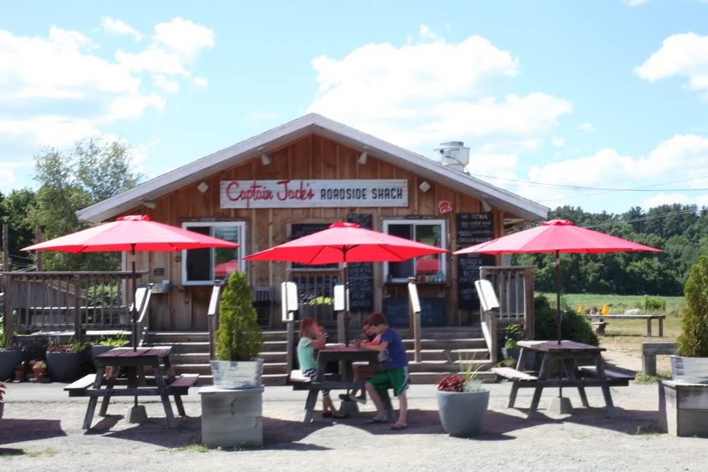 Captain Jacks Roadside Shack | restaurant | 232 Northampton St, Easthampton, MA 01027, USA | 4132035367 OR +1 413-203-5367