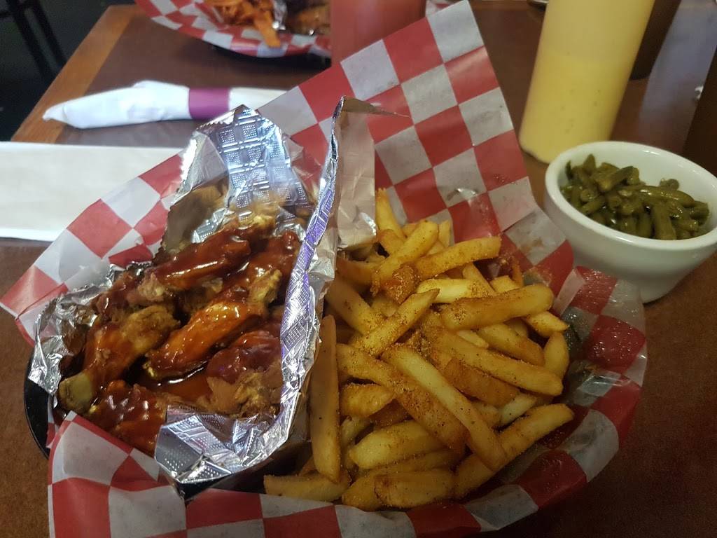 Traditionz Wings & Grill | restaurant | 3330-5 S Crater Rd, Petersburg, VA 23805, USA | 8048631911 OR +1 804-863-1911