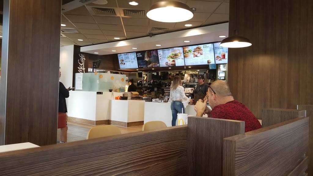 McDonalds | cafe | 1891 W Malvern Ave, Fullerton, CA 92833, USA | 7146806830 OR +1 714-680-6830